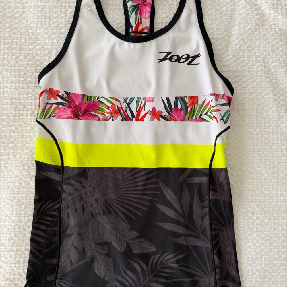 Zoot Aloha Always Tropical Print Top